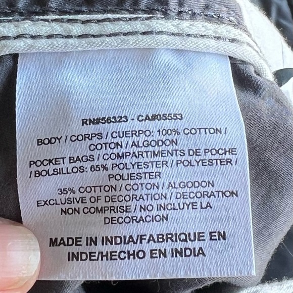 Women’s grey shorts - Nike - Picture 9 of 9